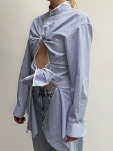 Load image into Gallery viewer, SLASHED BLOUSE / 3