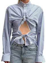 Load image into Gallery viewer, SLASHED BLOUSE / 3