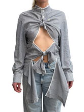 Load image into Gallery viewer, SLASHED BLOUSE / 2