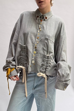 Load image into Gallery viewer, THE BUTTONBLOUSE
