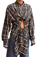 Load image into Gallery viewer, SLASHED BLOUSE / 5
