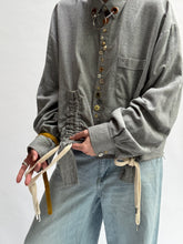 Load image into Gallery viewer, THE BUTTONBLOUSE
