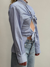 Load image into Gallery viewer, SLASHED BLOUSE / 3
